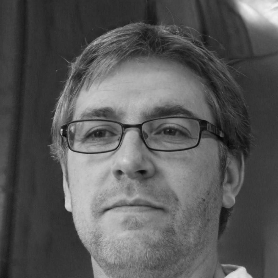 Eetu Saarinen, Especialista en Rendimiento Móvil